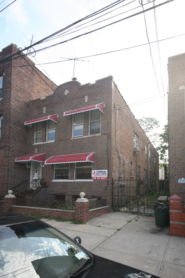 647 New Jersey Ave in Brooklyn, NY - Building Photo - Building Photo