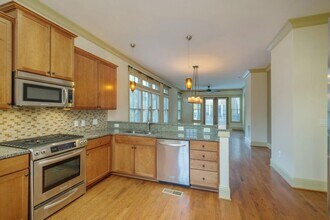 4685 Dogwood Aly in Dunwoody, GA - Building Photo - Building Photo
