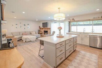 2207 Marble Falls Dr in Carrollton, TX - Building Photo - Building Photo