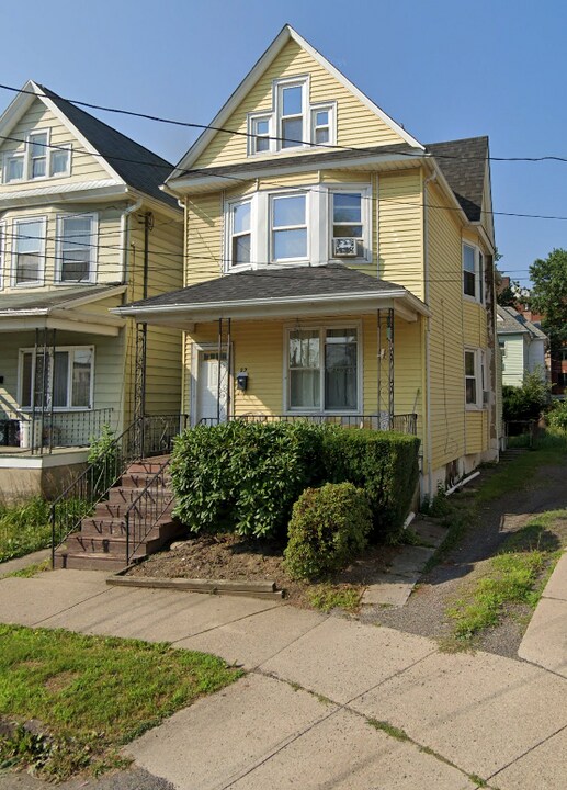 92 Lockhart St in Wilkes-Barre, PA - Building Photo