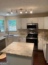 123 Rayner Dr in Newnan, GA - Building Photo - Building Photo