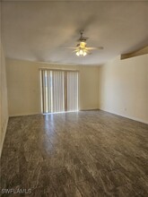 111 Pine Ln in Lehigh Acres, FL - Foto de edificio - Building Photo