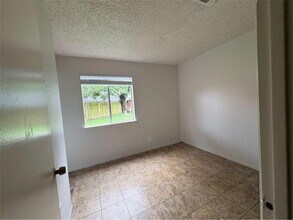 17807 Northway Ct in Houston, TX - Building Photo - Building Photo