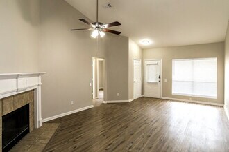 4600 Winterhazel Dr in Fort Worth, TX - Building Photo - Building Photo