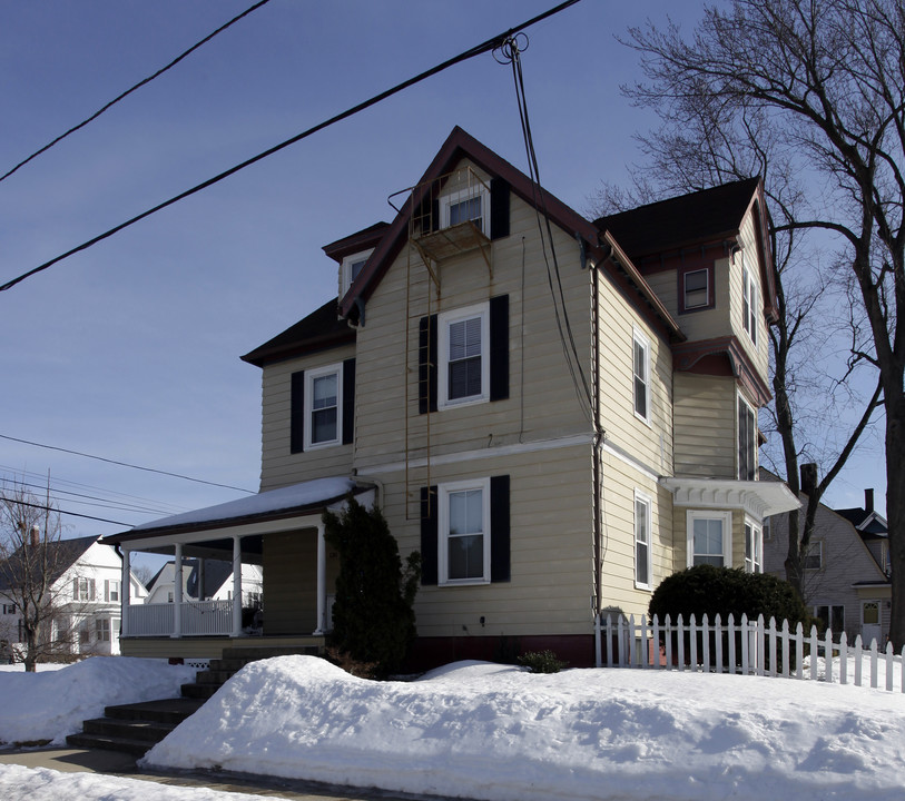 130 Norwood Ave in Cranston, RI - Building Photo