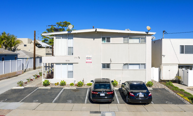 Crown Point - Pacific Beach in San Diego, CA - Building Photo - Building Photo