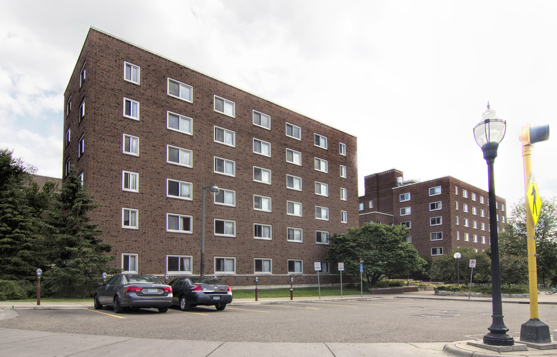 Comstock Hall in Minneapolis, MN - Building Photo