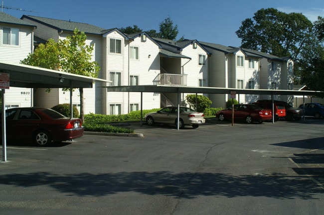 The Lexington in Lakewood, WA - Building Photo - Building Photo