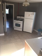 3501 Boulevard of the Allies Blvd, Unit 2 in Pittsburgh, PA - Building Photo - Building Photo