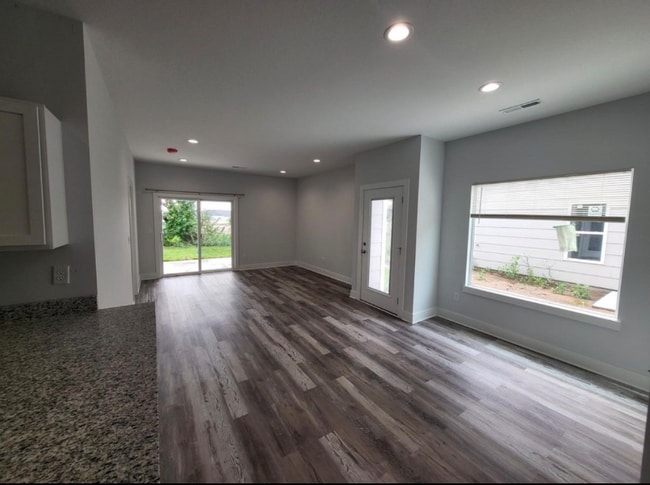 property at 5450 N Colburn Ct