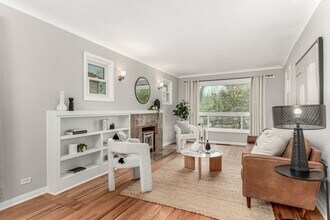 1463 N Dahlia St in Denver, CO - Building Photo - Building Photo
