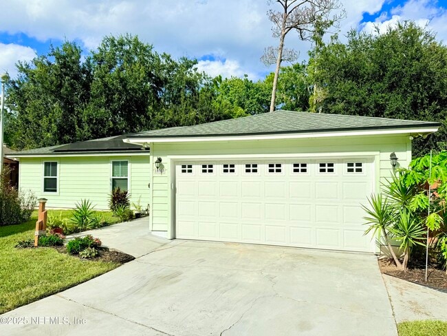 10373 Windfern Ct N