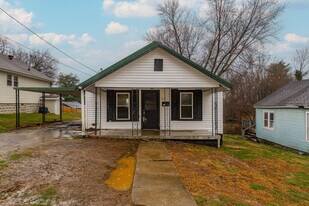212 Montgomery Ave in Mount Sterling, KY - Building Photo