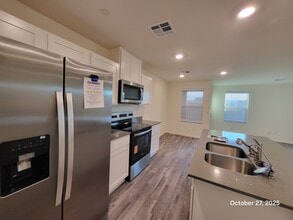 4943 Fern Mesa Ave in Enterprise, NV - Building Photo - Building Photo