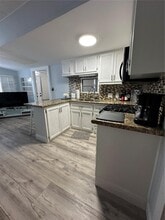 65821 Overseas Hwy in Layton, FL - Building Photo - Building Photo