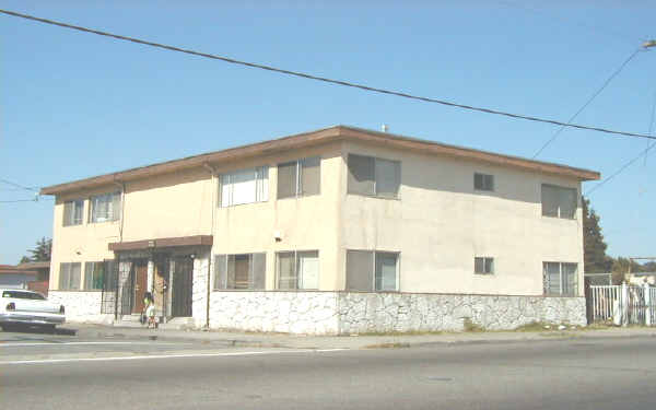 2601 Market Ave in Richmond, CA - Foto de edificio - Building Photo