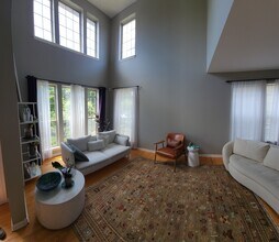 2724 Spenser Ct in Northbrook, IL - Building Photo - Building Photo