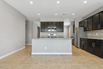 29826 W Whitton Ave in Buckeye, AZ - Foto de edificio - Building Photo