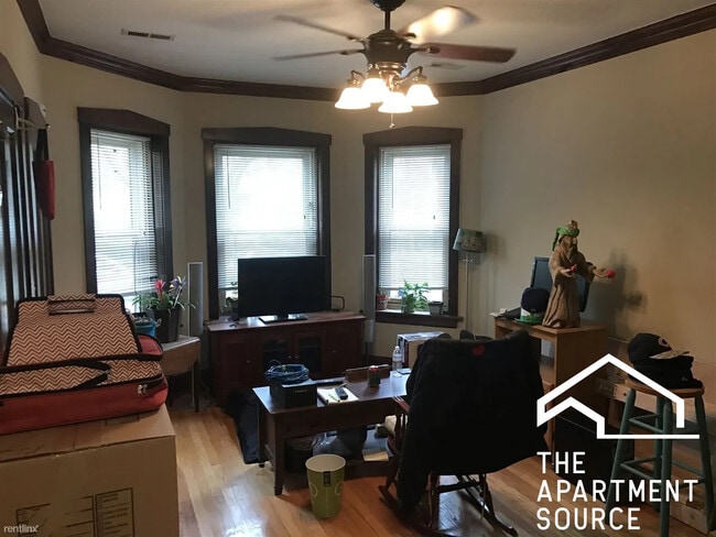 4305 N Richmond St, Unit 2N