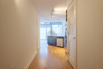 355 N Wells St in Chicago, IL - Building Photo - Building Photo