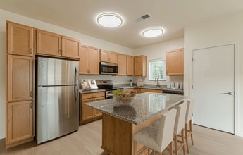 Shannon Reserve 55+ Apartments in Union City, GA - Building Photo - Building Photo