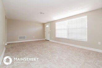 7824 Cherrytree Ln in New Port Richey, FL - Building Photo - Building Photo