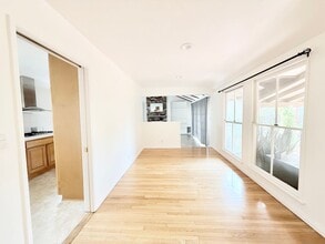 14202 Valna Dr in Whittier, CA - Building Photo - Building Photo