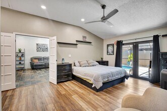 13005 Meadowbreeze Dr in Wellington, FL - Building Photo - Building Photo
