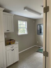 21477 Scivicque Rd in Denham Springs, LA - Foto de edificio - Building Photo