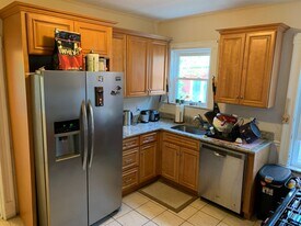 1081 Broadway in Somerville, MA - Building Photo