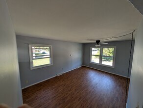 230 Pleasant St, Unit 230 Pleasant in Lake Mills, WI - Building Photo - Building Photo