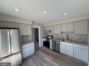 483 Old Erial Rd in Sicklerville, NJ - Building Photo - Building Photo