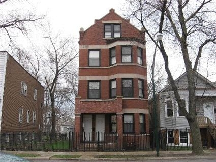 5015 S Elizabeth St in Chicago, IL - Building Photo