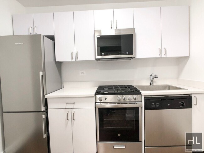 East 82nd Street, Unit 3K