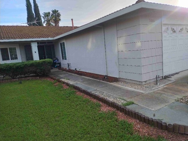property at 3086 Woods Way