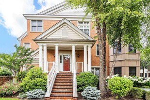 65 Independence Way in Jersey City, NJ - Building Photo