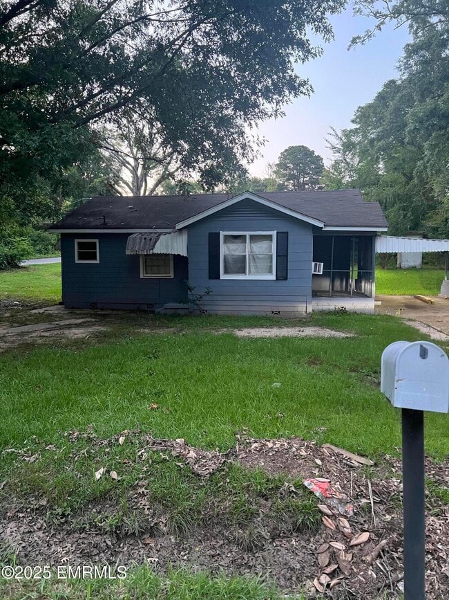 property at 5318 Manning St