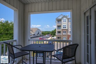 300 Gateway Condos Dr in Surf City, NC - Building Photo - Building Photo