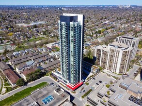 88 Condos (Ei8hty8 Condos) in Toronto, ON - Building Photo - Building Photo