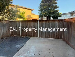 1831 Cherokee Dr in Salinas, CA - Building Photo - Building Photo