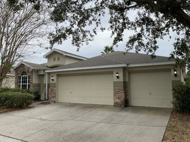 property at 6226 Bridgevista Dr