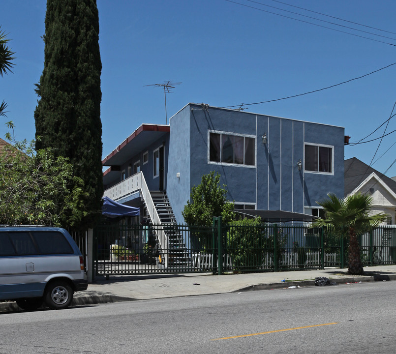 1610 Pleasant Ave in Los Angeles, CA - Building Photo