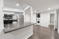 816 S. Bundy Dr in Los Angeles, CA - Foto de edificio - Interior Photo