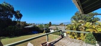 42 Ka Dr in Kula, HI - Building Photo