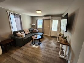 123 Churchill St in Moncton, NB - Building Photo