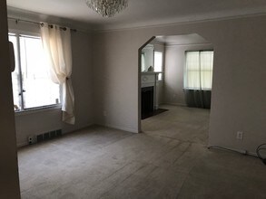 13365 Whitcomb Ave in Detroit, MI - Foto de edificio - Building Photo