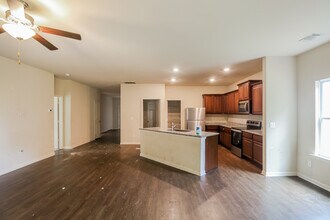 140 Innis Brk Cir in Cartersville, GA - Building Photo - Building Photo