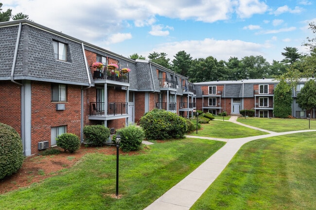 Stoney Brook Village