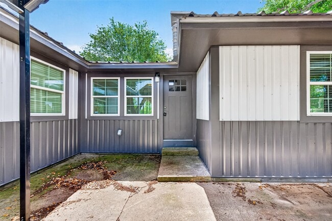 property at 15230 TX-36