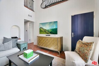 1414 N Harper Ave in Los Angeles, CA - Building Photo - Building Photo